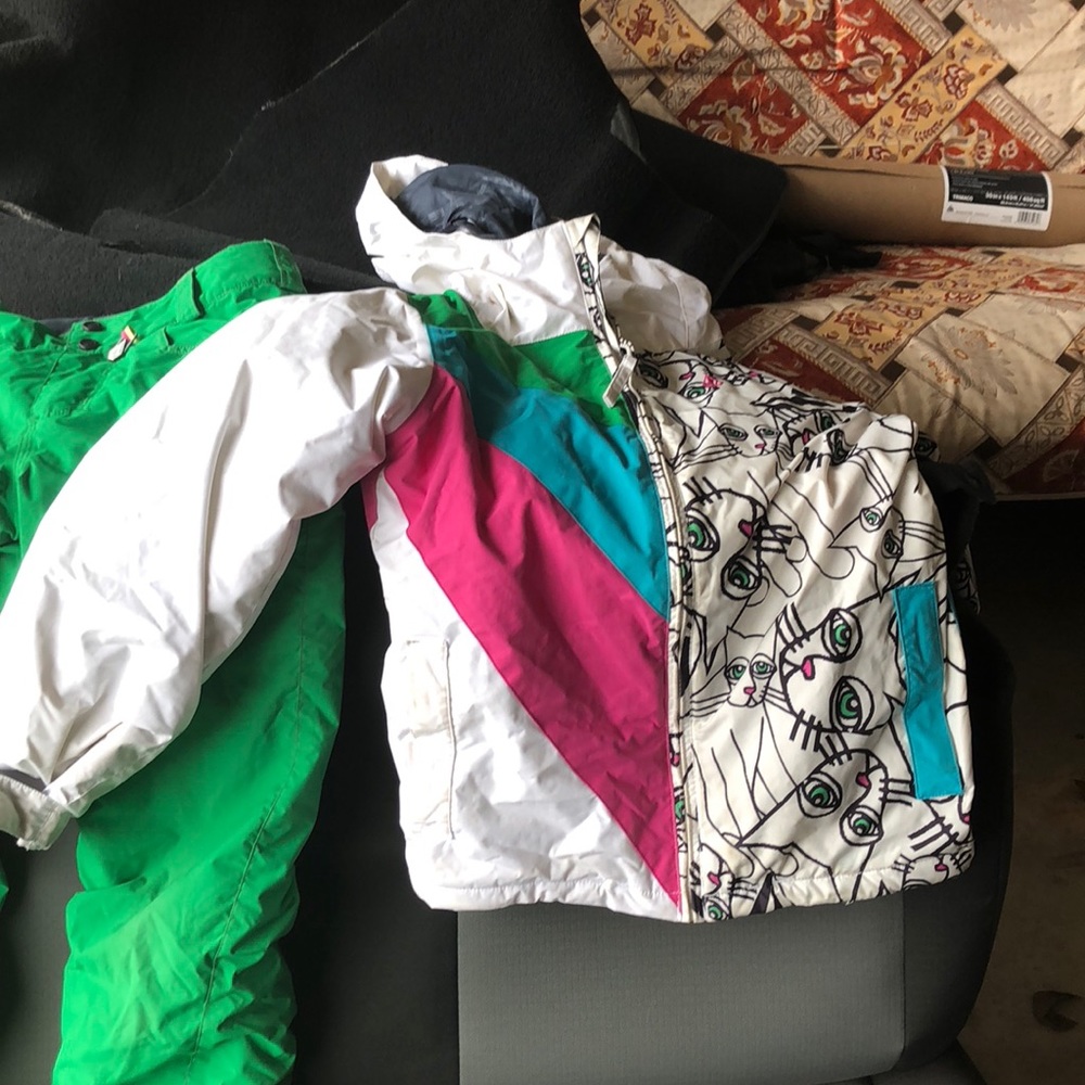 Snow jacket